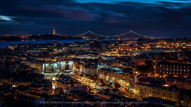 Vistas nocturnas de Lisboa