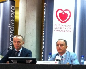 José Ramón González-Juanatey, presidente de la Sociedad Española de Cardiología, y Josep Lupón, especialista del Hospital Germans Trias i Pujol de Badalona.