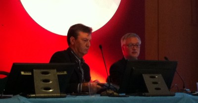 Los Dres. José María Lobos y Héctor Bueno.